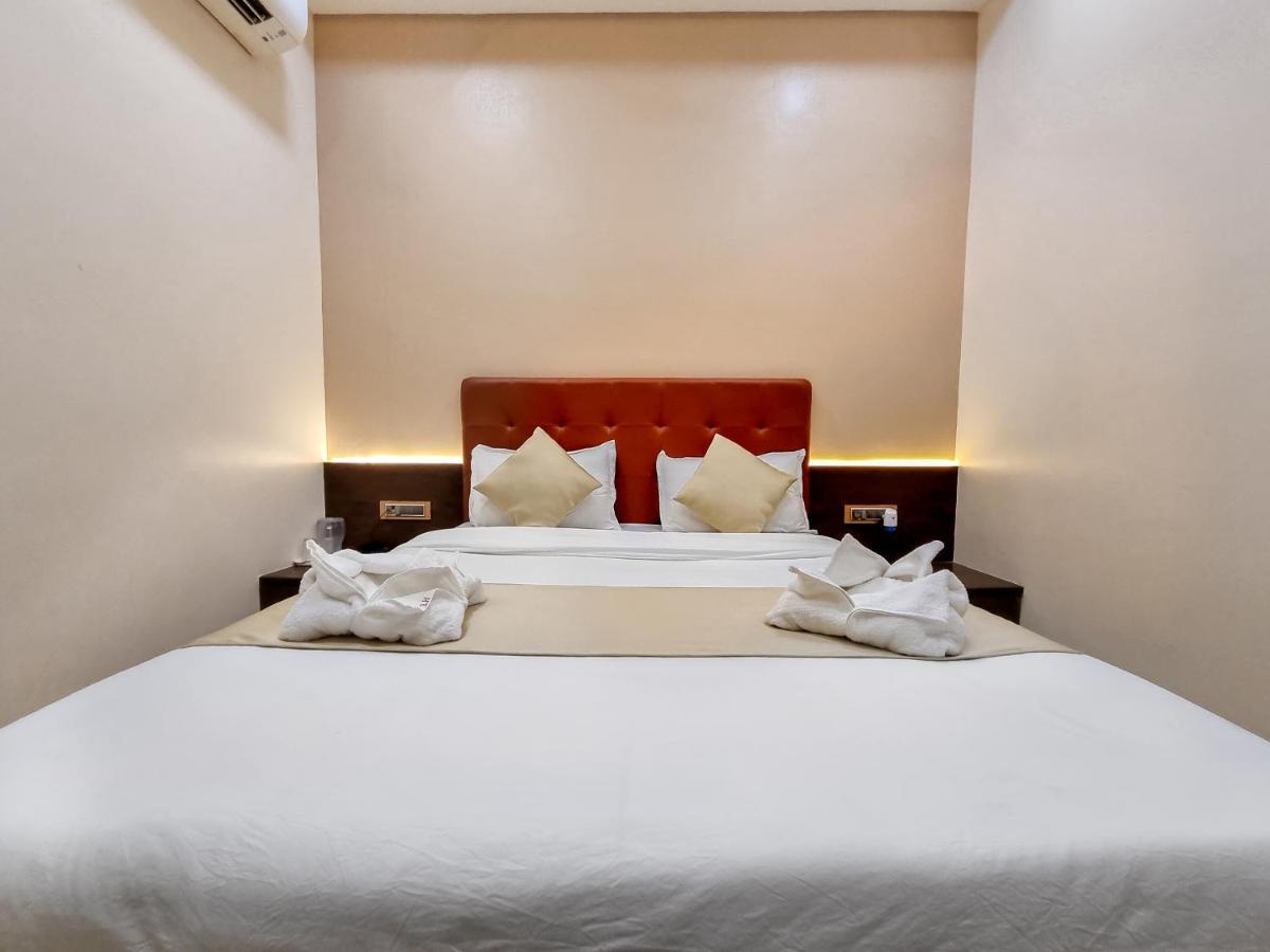 Hotel Empire - Near Mumbai International Airport Exterior foto